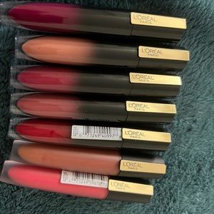 L’Oréal lipstick bundle